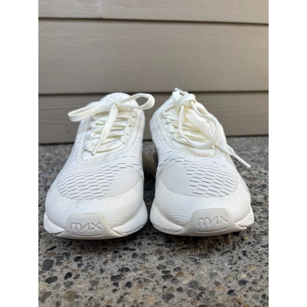 Nike Air Max 270 Sail Lavender White FB2934-100 Women's Size 8 Running Sneakers